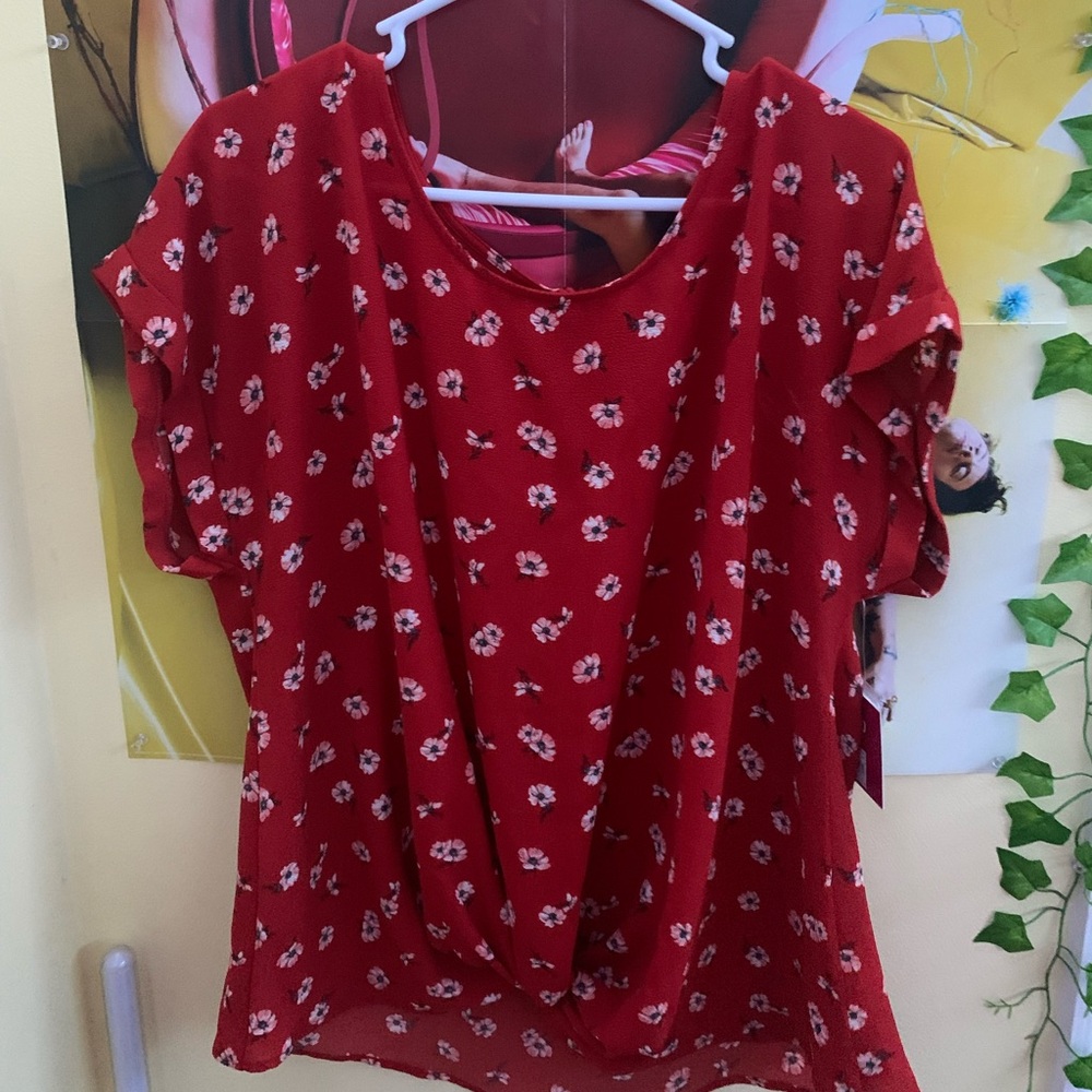 Short Sleeved Red Floral Blouse